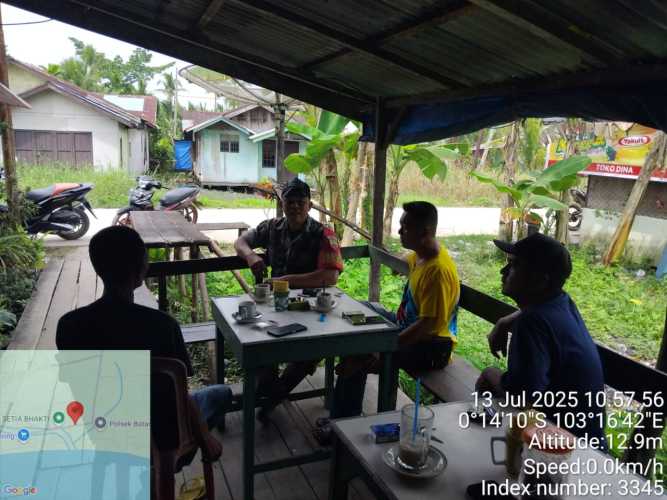 Babinsa Koramil 12/Batang Tuaka  Gelar  Minggu Komsos Dalam  penenangan situasi
