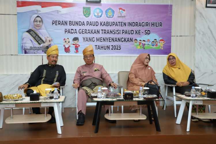 Tingkatkan Layanan PAUD yang berkualitas,Bupati H.M.Wardan Membuka Sosialisasi