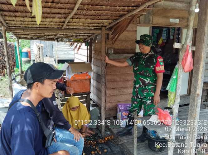 Babinsa Tasik Raya Gelar Dialog Cerdas Peningkatan Ekonomi Keluarga