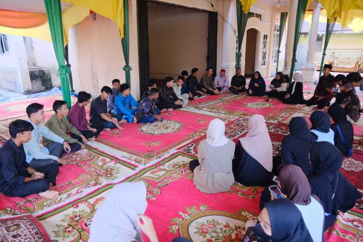 Buka Puasa Bersama Mahasiswa Siak di Pekanbaru, Bupati Afni Zulkifli Serap Aspirasi dan Bahas Persoalan Beasiswa