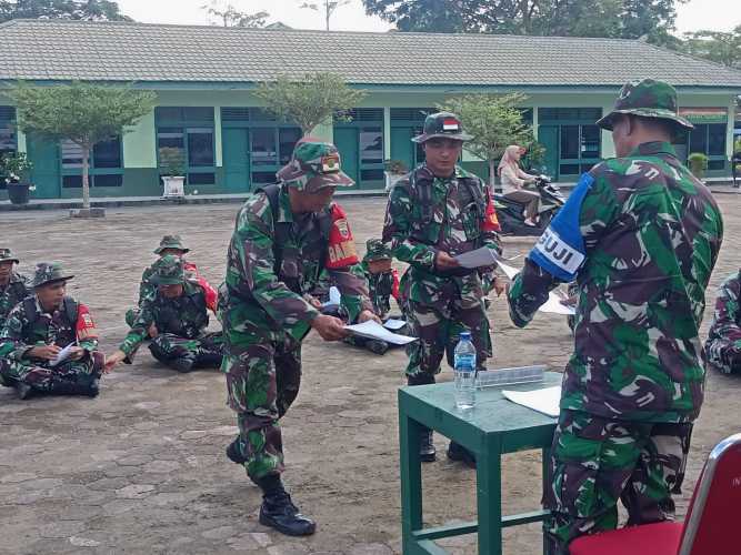 Babinsa Koramil 12/Batang Tuaka  Mengikuti Latihan Dasar Perorangan dan UTP Umum