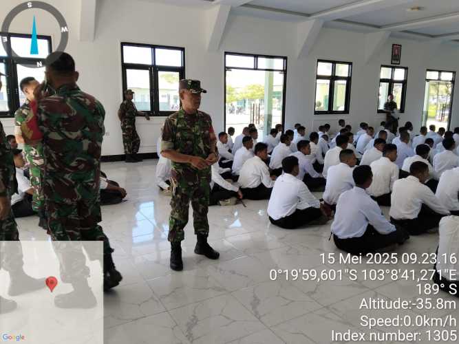 Babinsa Serma H. Situmorang Sosialisasi Pendaftaran CABA TNI-AD di Masyarakat