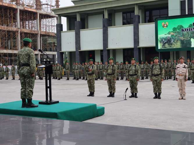 Kapoksahli Kodam XIX Tuanku Tambusai Bacakan Amanat Kasad, Tegaskan Disiplin dan Integritas Prajurit