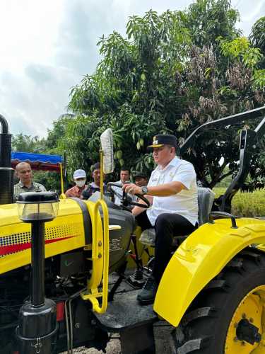 Pemkab Asahan Perkuat Ketahanan Pangan Lewat Bantuan Alsintan