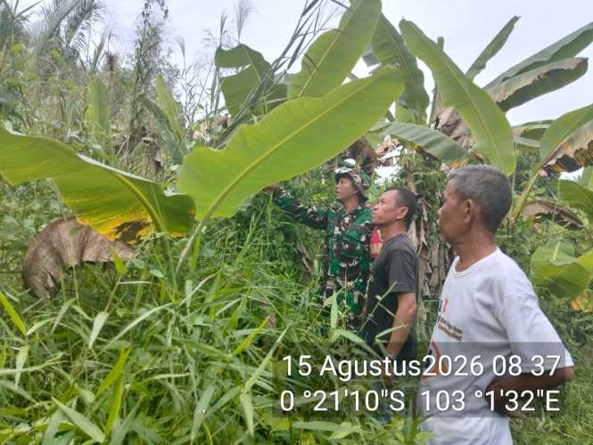 Babinsa Koramil 01/TBH Laksanakan Patroli Terpadu di Wilayah Tapal Batas Tembilahan Hilir