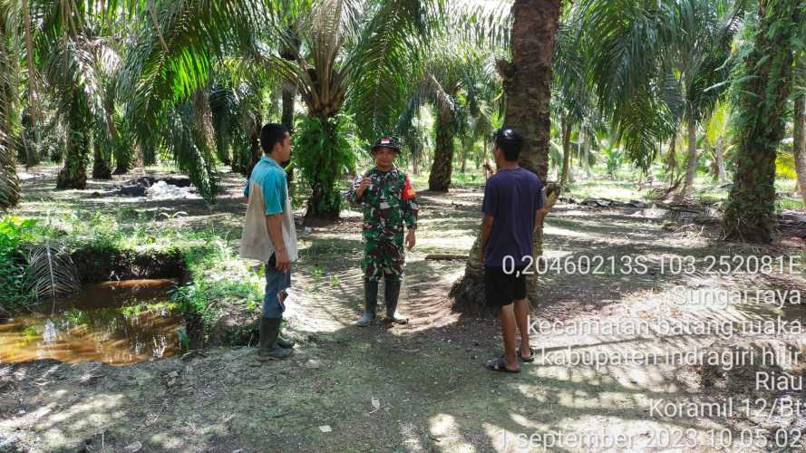 Serka Hepi Martison Sosialisasi Pembuatan Embung Air