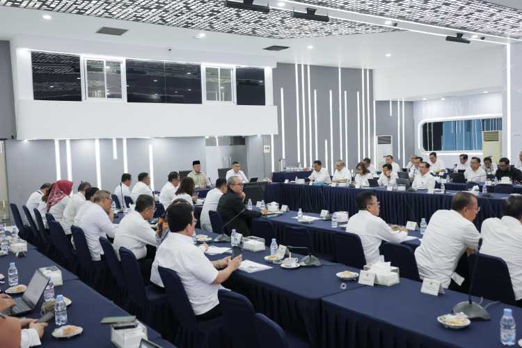 Memasuki Akhir Q2, Menteri Nusron Imbau Jajaran Reviu Capaian dan Penuntasan Target Kerja
