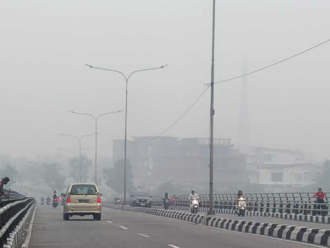 Kualitas Udara Pekanbaru Jumat Pagi Tidak Sehat, PM2.5 Tembus 117,4 µg/m³