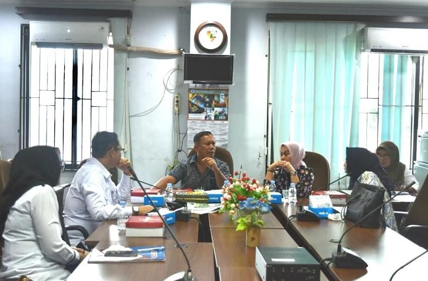 Komisi II DPRD Kota Pekanbaru Gelar Hearing dengan Bapenda Terkait Target PAD