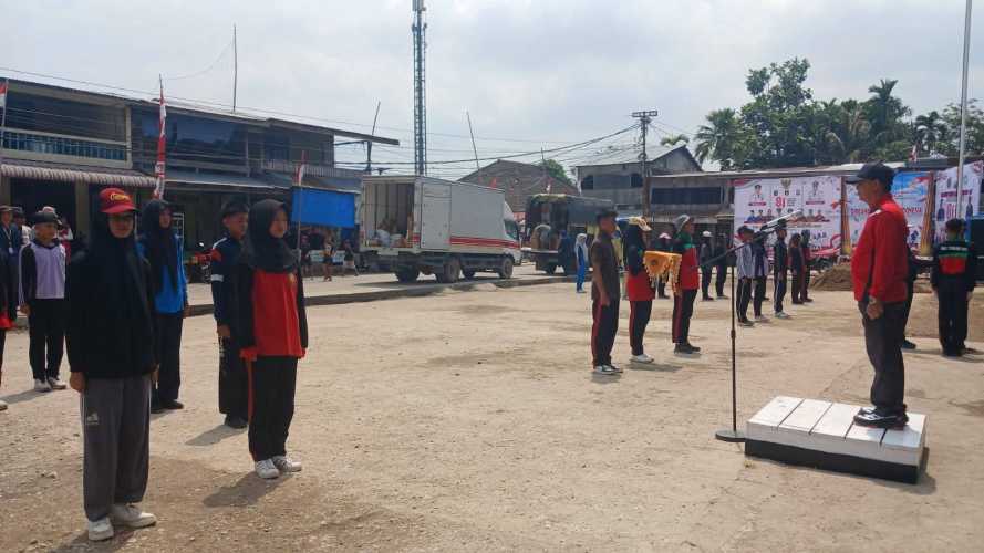 Gladi Upacara HUT Ke-81 RI di Desa Pulau Palas, Kades Pastikan Persiapan Berjalan Matang