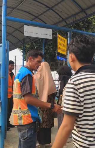 Jelang Keberangkatan Speedboat, Pemeriksaan Barang di Pelindo Tembilahan Jadi Perhatian