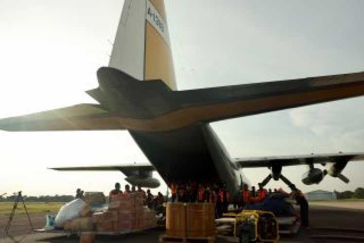 Gerak Terkoordinasi Nasional: A400 dan Hercules Kirim Bantuan Darurat ke Sumbar, Tapanuli, dan Aceh