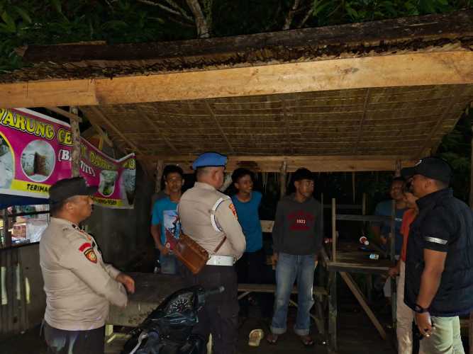 Polsek Tempuling Gelar Patroli KRYD, Ciptakan Situasi Aman dan Kondusif di Wilayah Kecamatan Tempuling