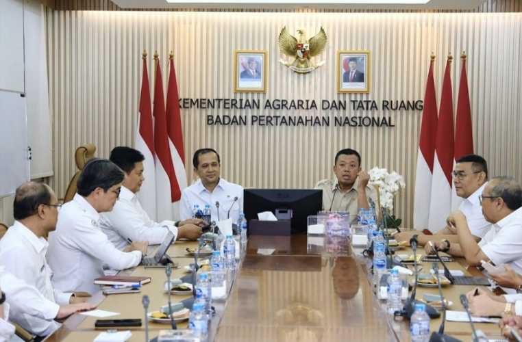 Menteri Nusron dan Menteri Transmigrasi Sepakat Manfaatkan Tanah Telantar Seluas 564.957 Hektare untuk Menyukseskan Program Transmigrasi