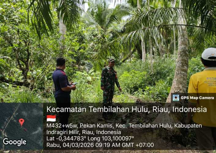 Babinsa Pekan Kamis Laksanakan Patroli dan Sosialisasi Tapal Batas