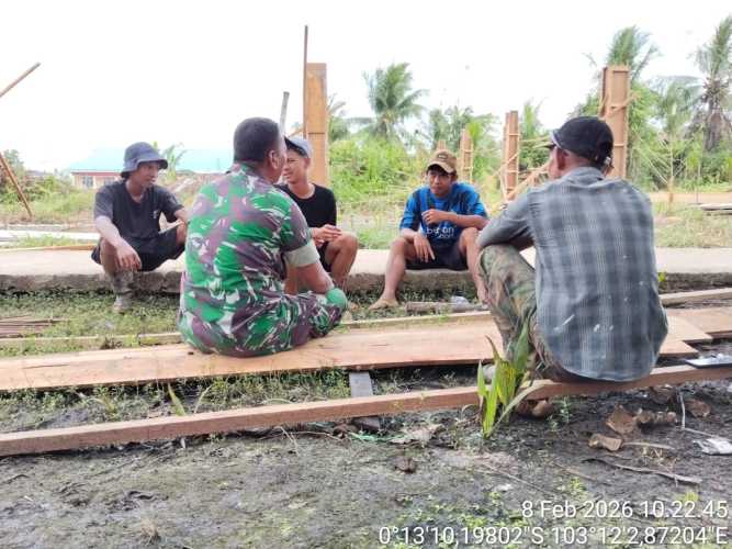 Babinsa Sungai Dusun Laksanakan Sosialisasi P4GN Bersama Warga