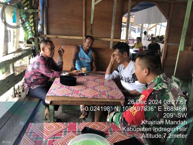 Babinsa KORAMIL 08/MDH, Kevien Prayogo, Gelar Komsos Membangun Keamanan Bersama