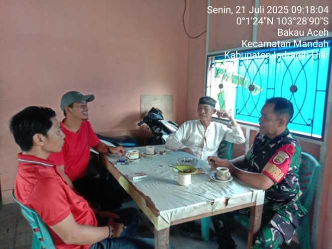 Babinsa Bakau Aceh Ajak Warga Diskusi untuk Inspirasi Pembangunan Daerah