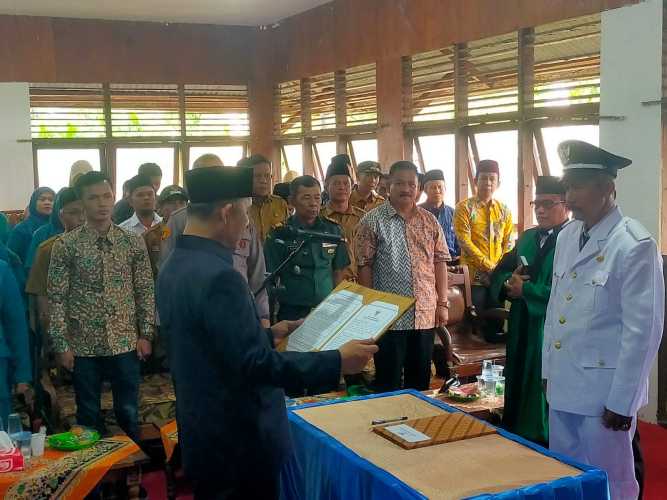 Danramil 11/Pulau Burung Dampingi Kunker Bupati Inhil di Kecamatan Pulau Burung