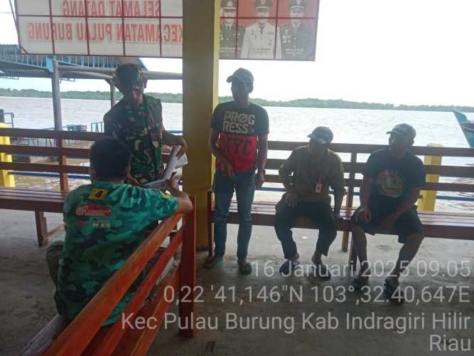 Babinsa Pratu Akmal Syahputra Sosialisasi Penerimaan Tamtama TNI AD 2025