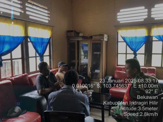 Babinsa Bekawan Berikan Konseling Pagi Cegah Penyakit Masyarakat