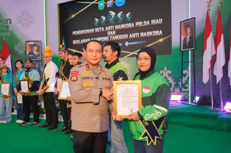 Polda Riau Kukuhkan 23 Duta Anti Narkoba, Kapolda: Panipahan Jadi 'Wake-Up Call' Bersama