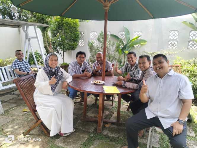 Open House Idul Fitri: Karmila Sari Perkuat Silaturahmi dengan Berbagai Kalangan