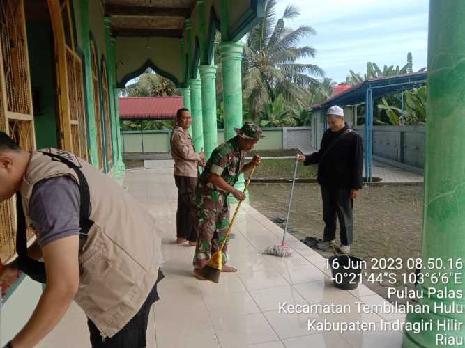 HUT Bhayangkara Ke -77,Danpos Mengikuti Bakti Sosial