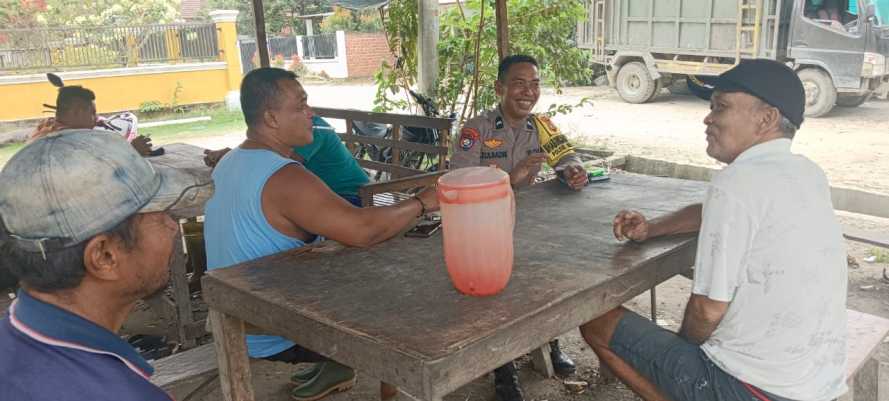 Personil Polsek Keritang tidak henti-hentinya melakukan cooling system untuk menciptakan  keamanan.