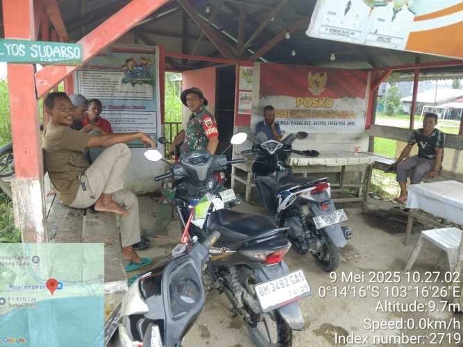 Babinsa Koramil 12/Batang Tuaka Gelar Penyuluhan Keamanan Kendaraan di Kampung Pancasila