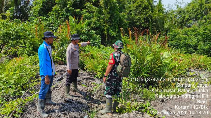Babinsa Simpang Jaya Tetap Siaga Saat Puasa, Laksanakan Screening dan Patroli Daerah Rawan Karhutla