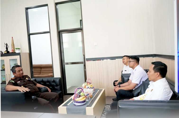 Perkuat Sinergi Antarinstansi, Kepala Kantor Pertanahan Inhil Kunjungi Kejari