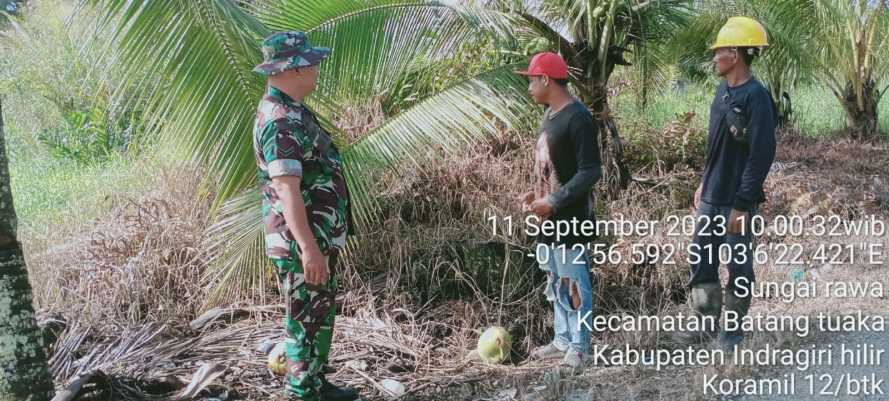 Sertu Sukiran Wujudkan Peran Babinsa dalam Tanggap Karhutlah