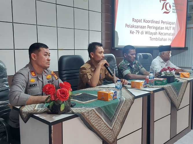 Danpos Koramil 01/Tembilahan Hadiri Rapat Anev dan Persiapan HUT RI Ke -79