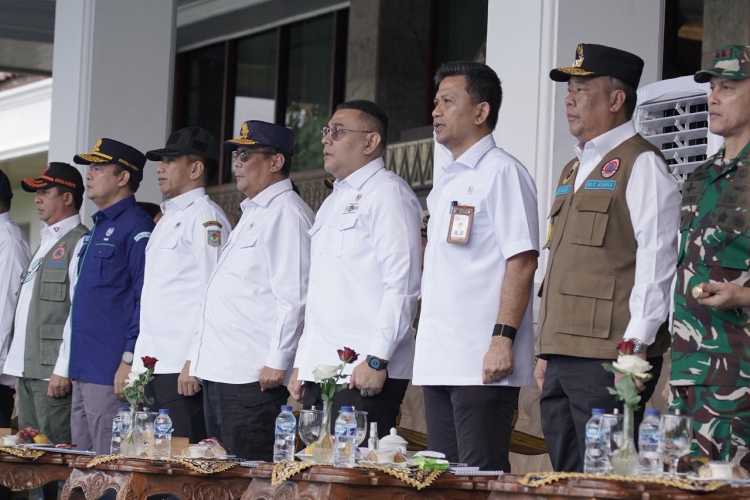 Siap Siaga Cegah Karhutla, Wamen Ossy Imbau Pemegang HGU Lakukan Tindakan Pencegahan