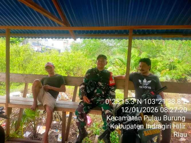 Babinsa Sri Danai melaksanakan sosialisasi pembentukan Koperasi Desa Merah Putih: