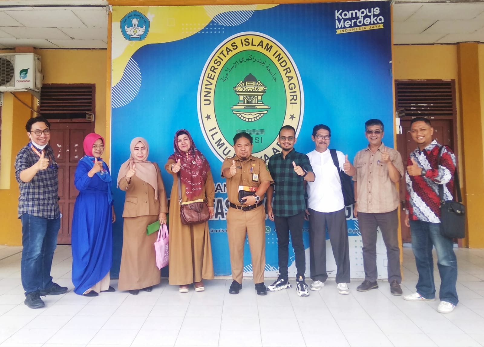 Galeri Diskop dan UKM Inhil Kolaborasi Adakan Bazar dan Festival  Kuliner