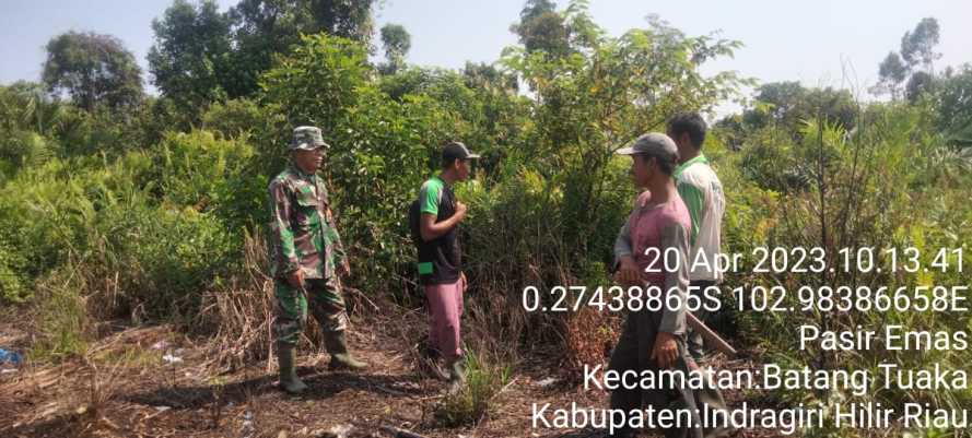 Babinsa Atasi Konflik Sosial Karhutlah