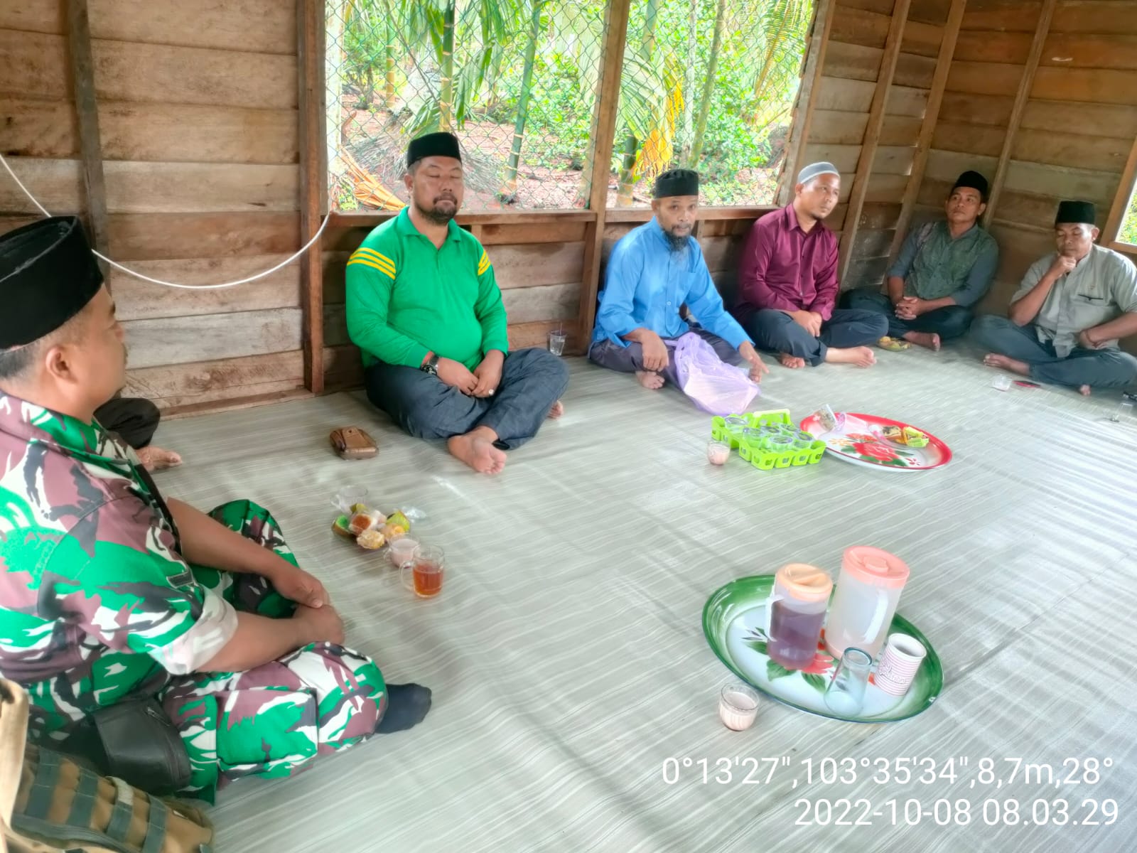 Serda Candra Bastian Babinsa Koramil 10/Pelangiran Musyawarah Pembangunan TPA