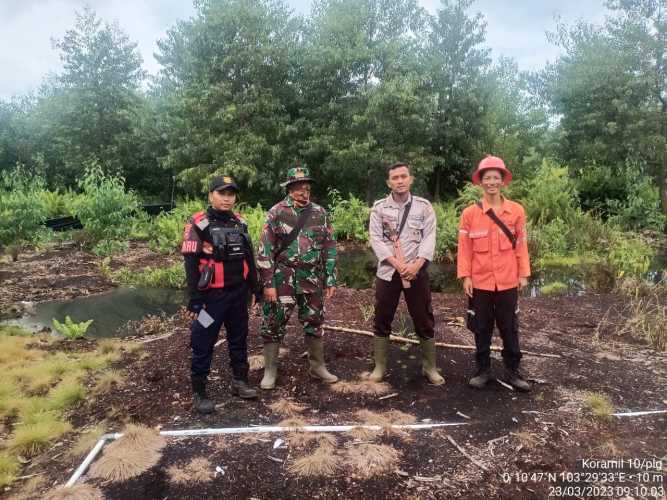 Koptu Jamothon  Manurung  Gandeng Tim Satgas dalam Patroli Karhutlah