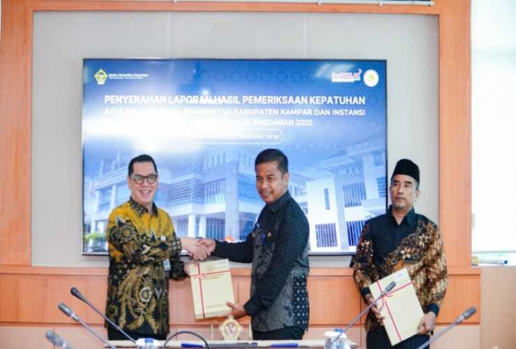 Dampingi Bupati, Ketua DPRD Kampar Tegaskan Komitmen Pengawasan Terhadap LHP