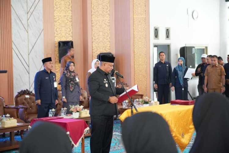 Pemkab Siak Lantik 90 Pejabat Baru untuk Perkuat Pelayanan Publik
