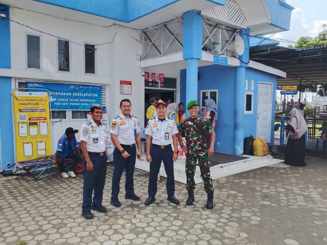 KPLP Jadi Garda Terdepan,Pengamanan Arus Mudik Lebaran 1447 H di Tembilahan Berjalan Aman dan Tertib