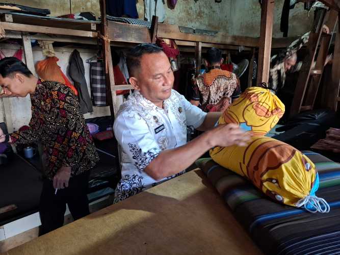 Tegaskan Komitmen Jaga Keamanan Ketertiban, Lapas Tembilahan Gelar Razia Rutin Blok Hunian