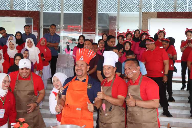 Semarak HUT ke-80 RI, Forkopimda Batu Bara Adu Kebolehan di Lomba Masak Nasi Goreng