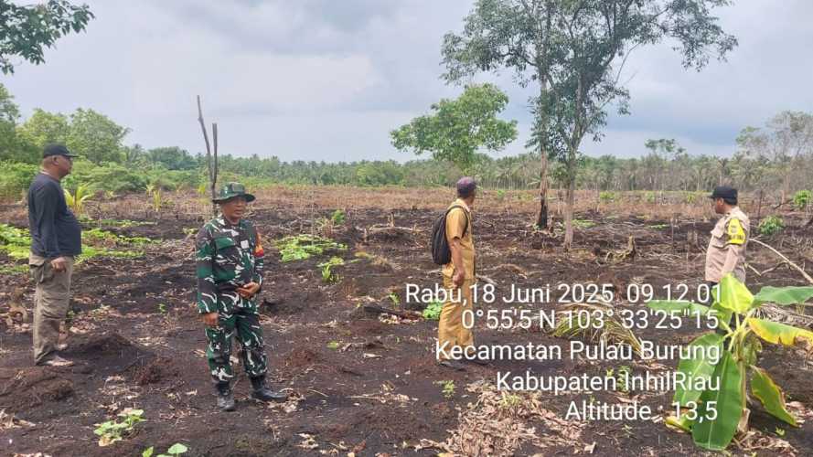 Babinsa Koramil 11/PBR Pantau Ketat Wilayah dari Ancaman Karhutla
