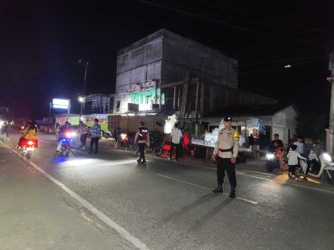 Polsek Tempuling dan Koramil 03 Tempuling Gelar Pengamanan Malam Takbir Idul Adha 1447 H, Situasi Kondusif