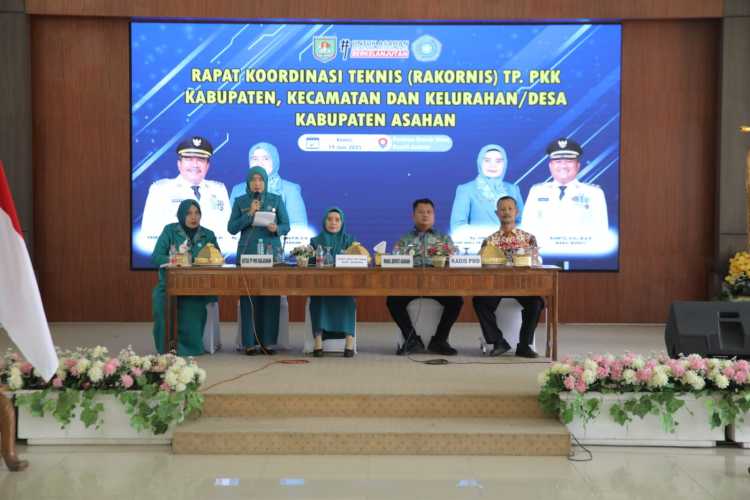 Wakil Bupati Asahan Hadiri Pelantikan PKK Kecamatan Kelurahan/Desa
