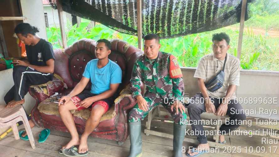 Babinsa Batang Tuaka Terapkan Teknologi Modern Dalam Mengoptimalkan Hasil Panen