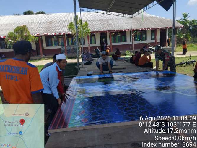 Babinsa Koramil 12/Btk Aktif dalam Komsos Kampung Pancasila, Dukung Persiapan STQ di Desa Gemilang Jaya
